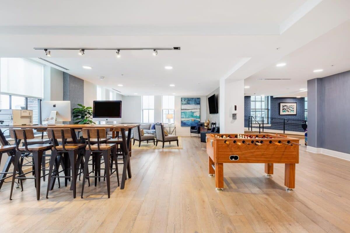 2Br Luxury Apartment With Rooftop Deck & Pool 巴尔的摩 外观 照片